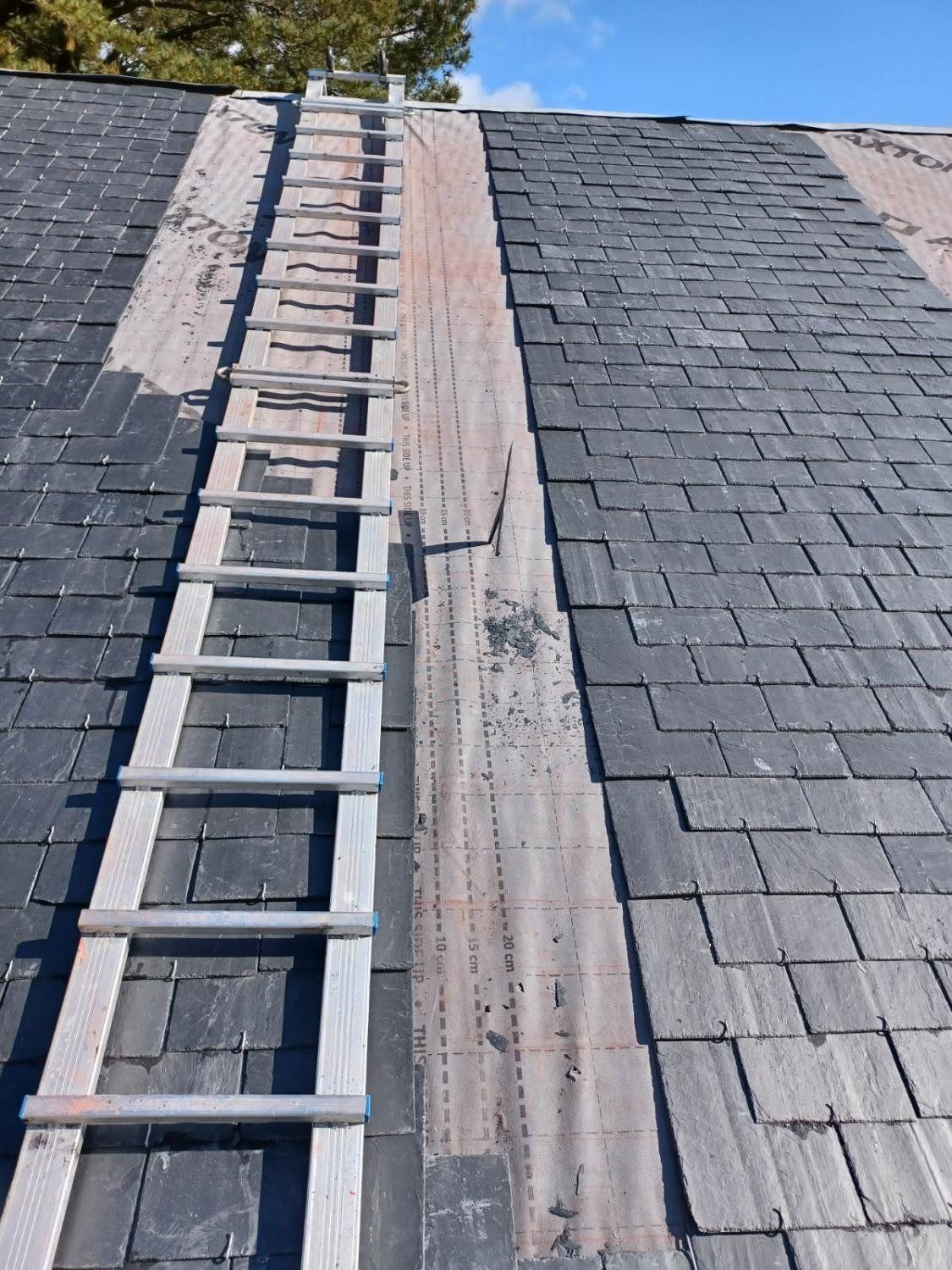 Travaux de couverture en ardoises