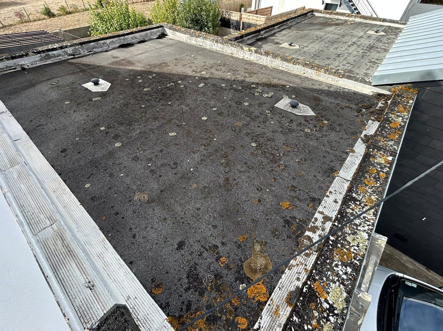 Nettoyage de toit-terrasse, avant nettoyage