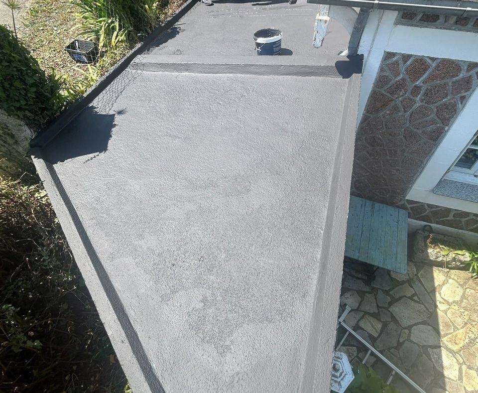 Le même toit-terrasse, revêtement neuf